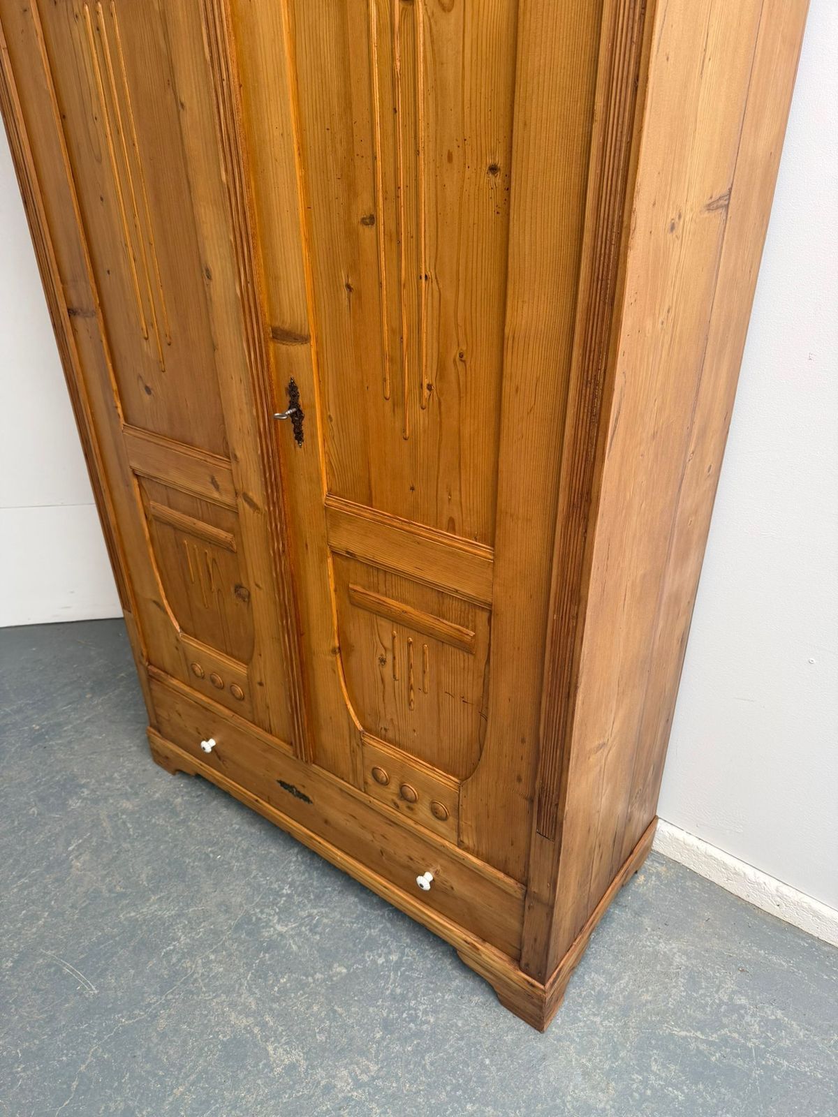 A Lovely Waxed Genuine Hungarian Victorian 1 Piece Hall/Child's Wardrobe photo 995.0
