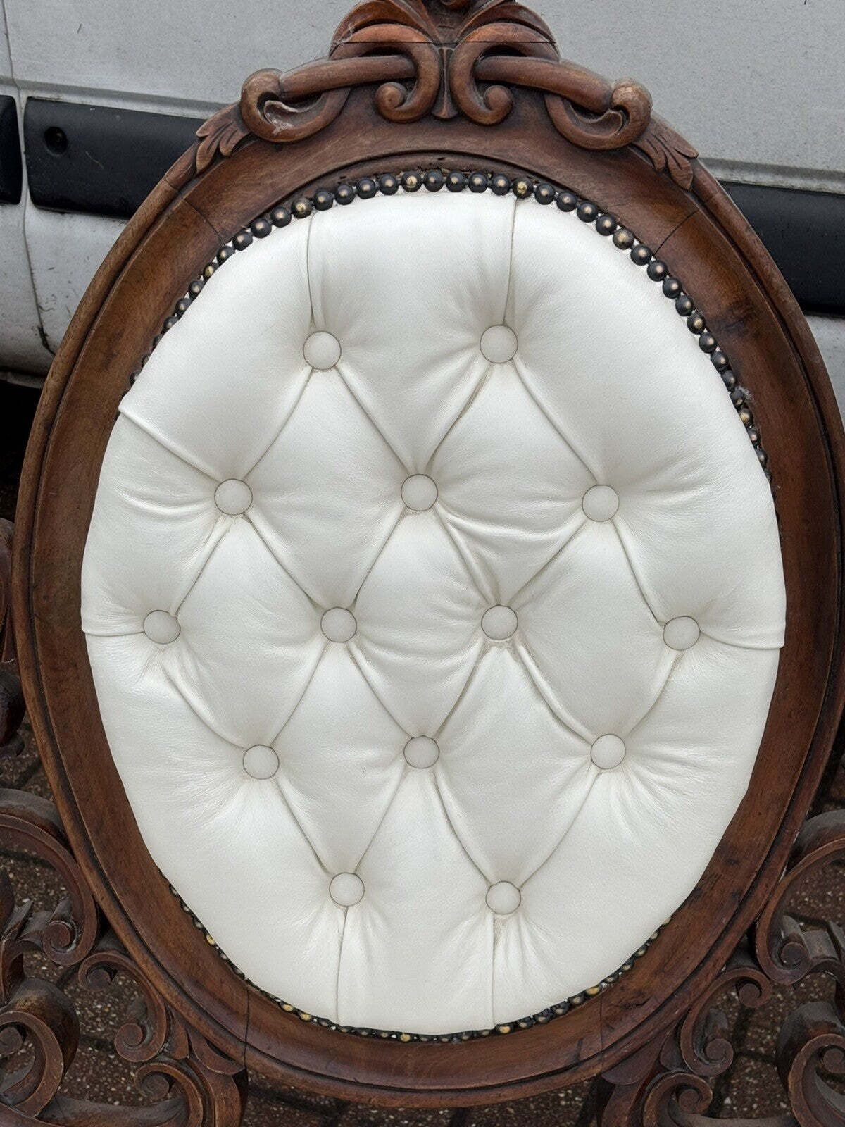Victorian Sofa In White Leather, Walnut Show Frame, Cabriole Legs. photo vinterior
