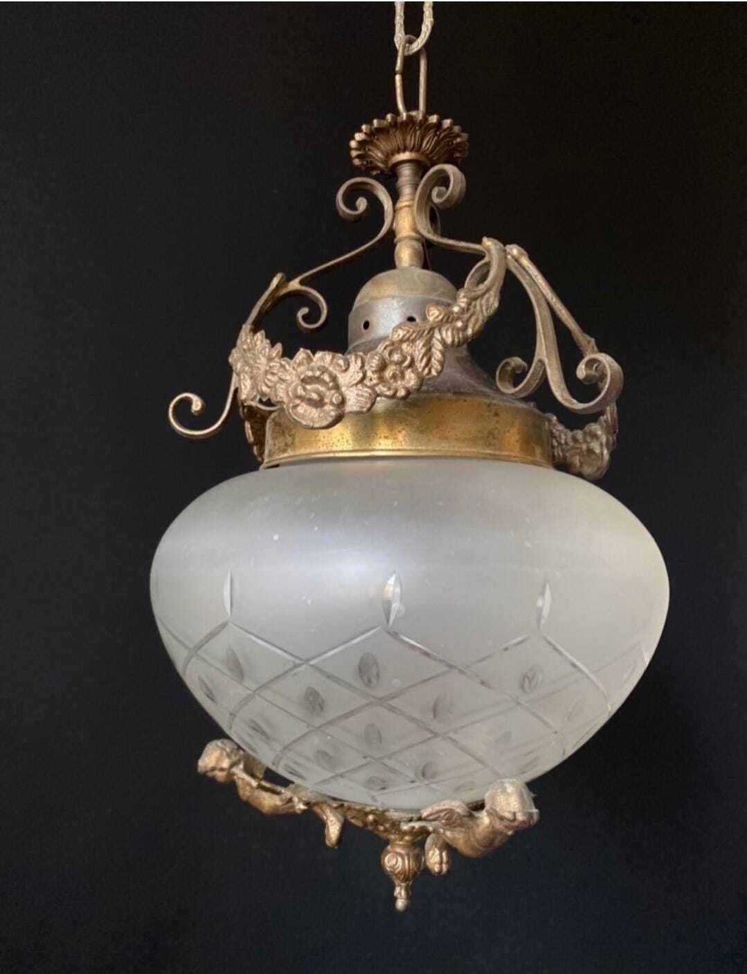 Luminaires Paire de lustres d'époque, hors taxes pour les États-Unis photo