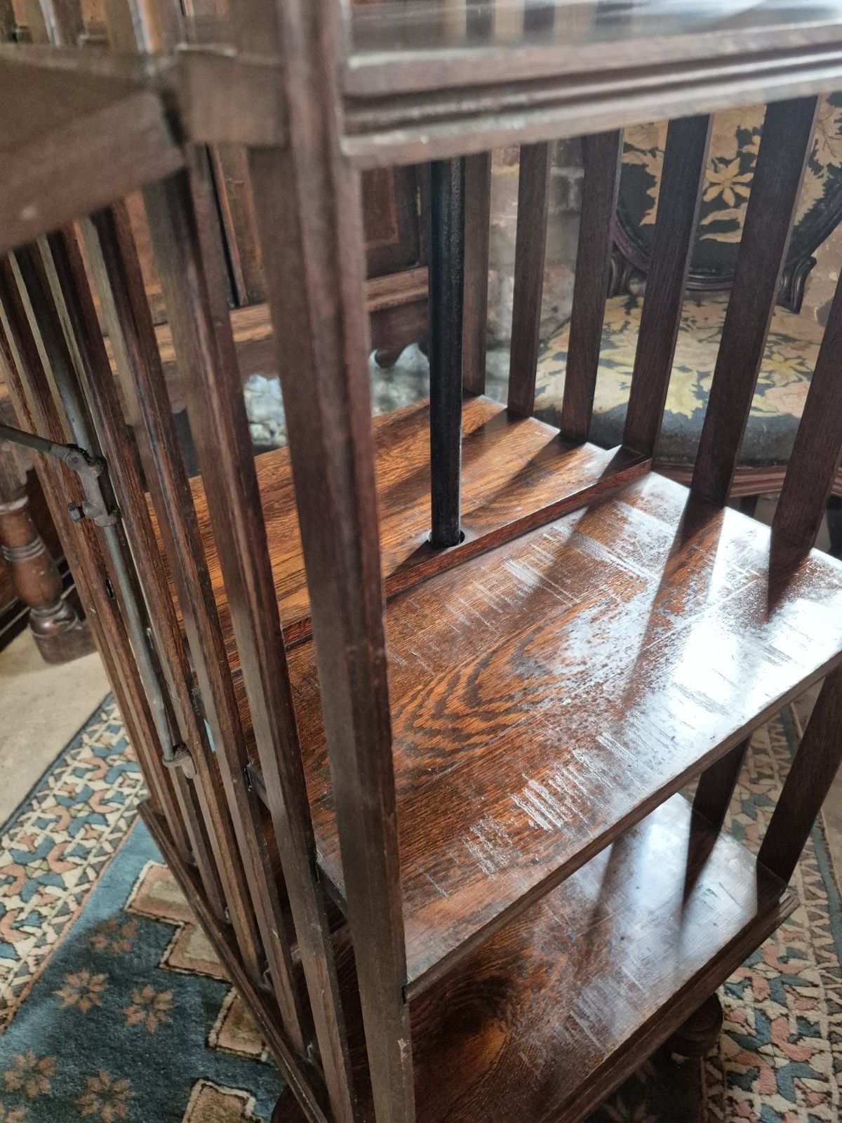 photo vintage Epic Revolving Vintage Edwardian Oak Library Bookcase With Folding Reading Stand
