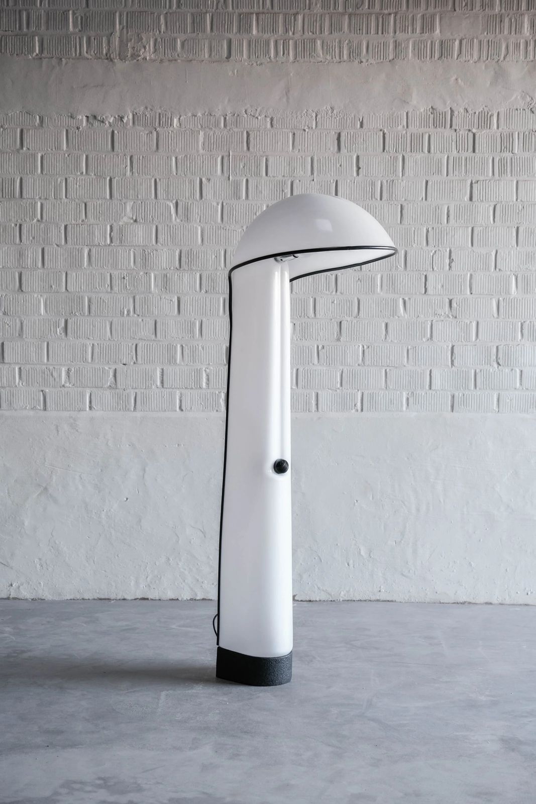 Alba Floor Lamp For Guzzini By Ermanno Lampa & Sergio Brazzoli 70s