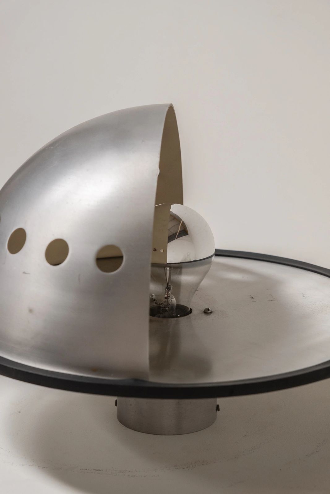 Sculptural Aluminum Table Lamp By P. Guzzetti For Lamperti, Italy 1973 photo for sale