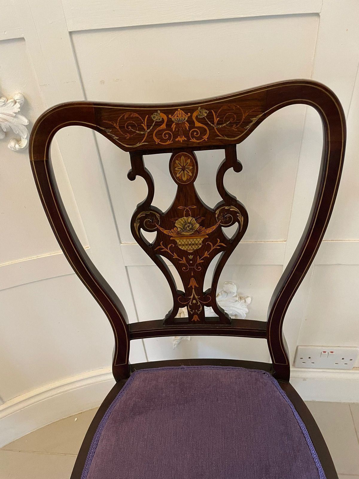 photo furniture Fine Quality Antique Victorian Set Of Four Marquetry Inlaid Chairs