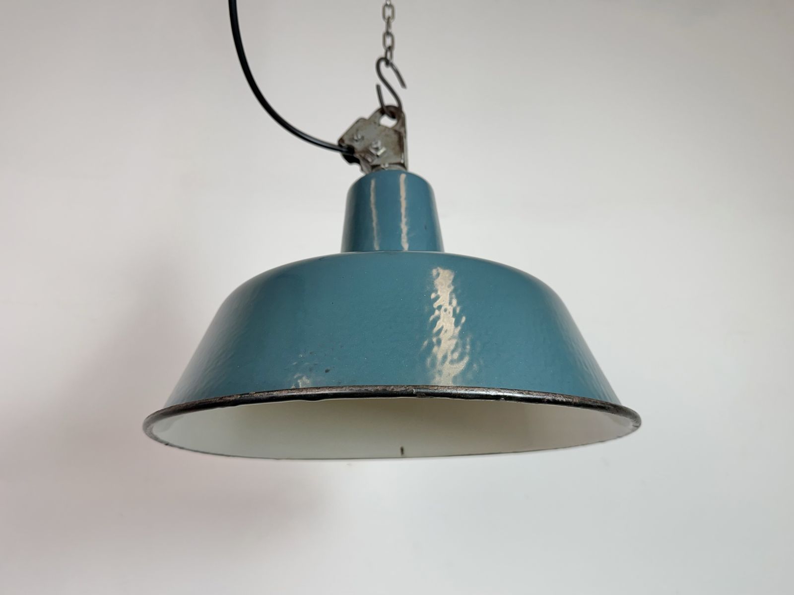 photo furniture Industrial Petrol Enamel Factory Lamp With Cast Iron Top, 1960s, 10 X