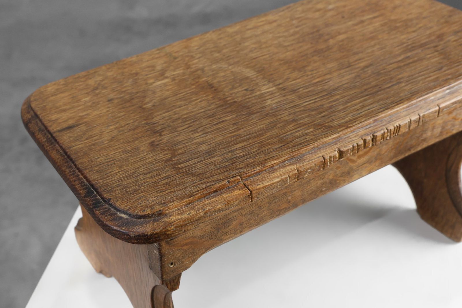 Small French Provincial Rustic Oak Bench, 1800s photo vinterior