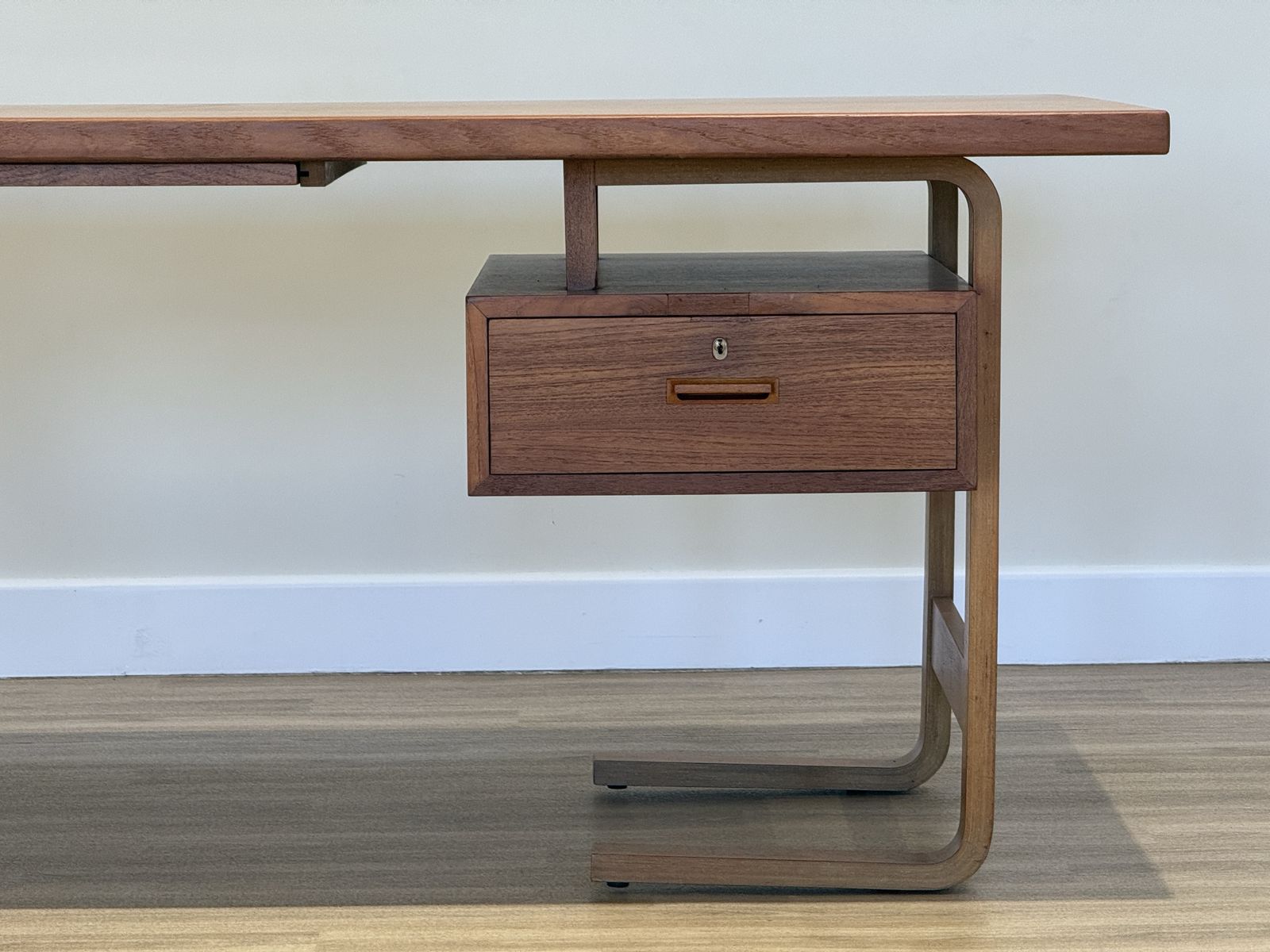 Jørgen Clausen For Brande Møbelfabrik – Large Danish Executive Desk, 1950s (Teak) photo furniture