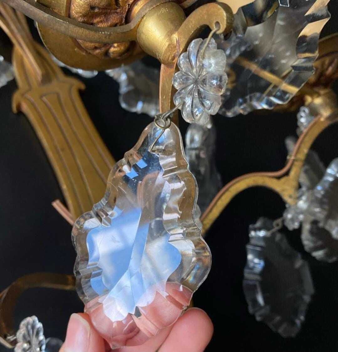 photo furniture Duty Free USA. Paire d'appliques d'époque à pendeloques, Italie