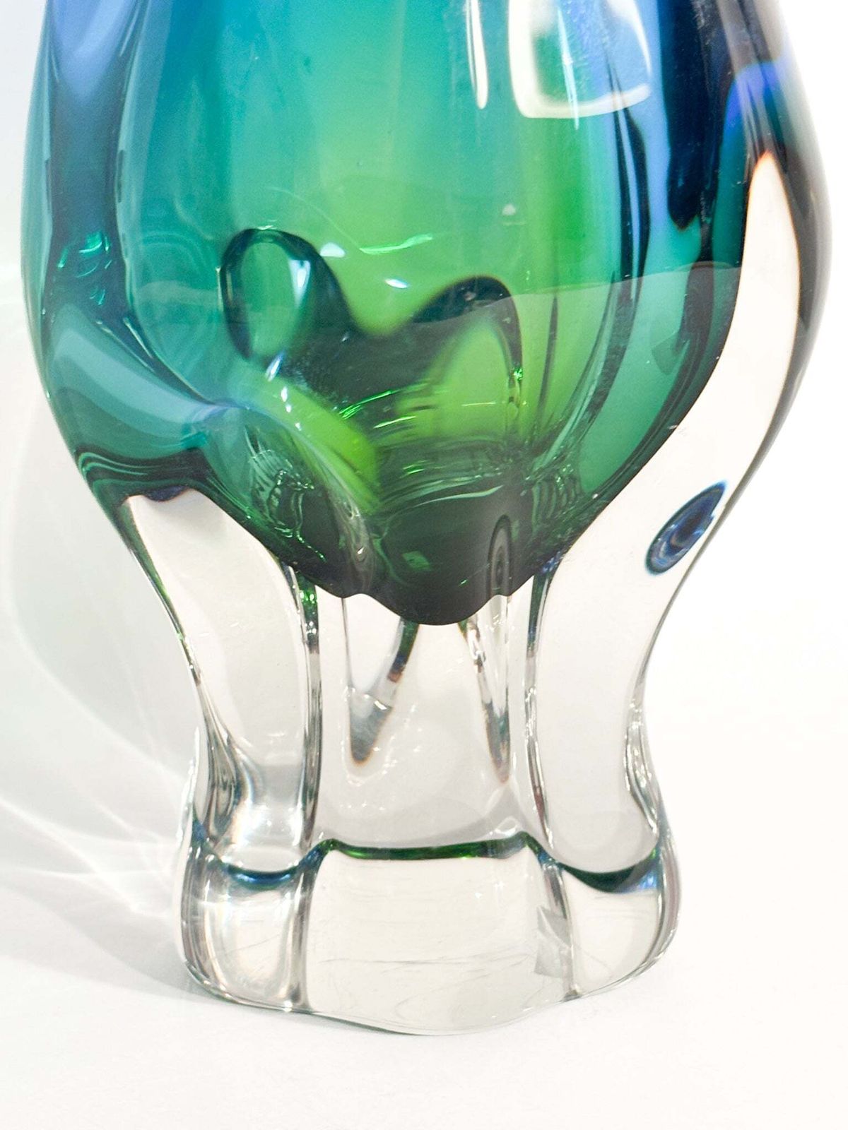 1970s Blue And Green Sommerso Murano Glass Vase photo vinterior