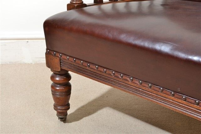 photo vinterior Antique Pair Of English Walnut Leather Armchairs 19th C