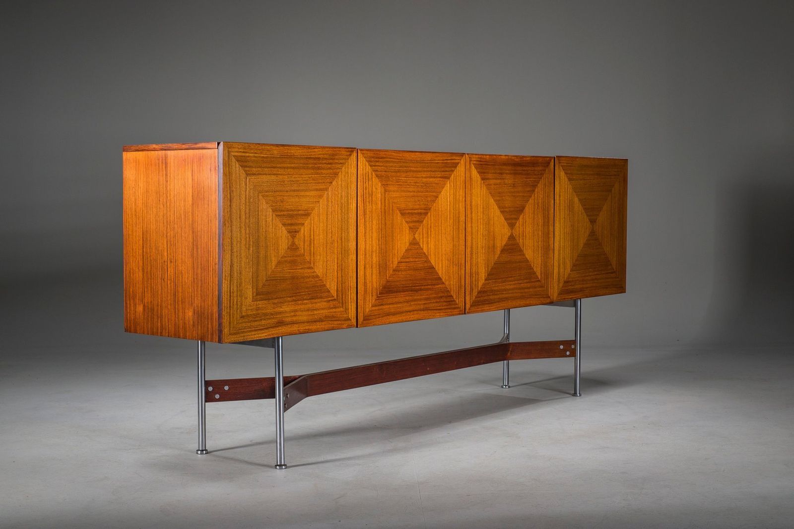 Glr 230 Rosewood Sideboard By Rudolf Bernd Glatzel, 1960s photo vinterior