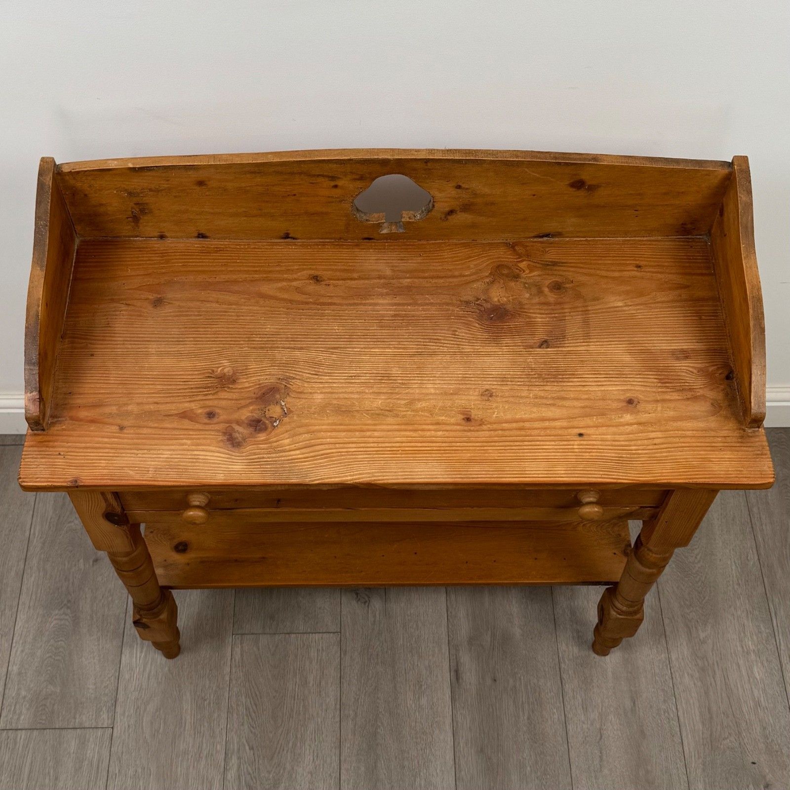 photo furniture Vintage 20th Century Good Quality Washstand In Pine ( Af 5523 )