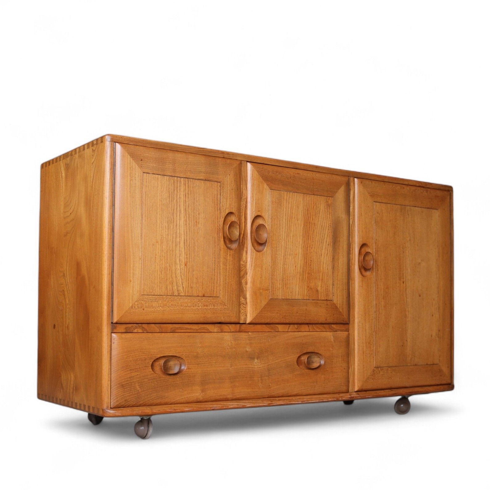 Vintage Ercol 467 Windsor Sideboard Blonde Elm Blue Label Mcm 1960s