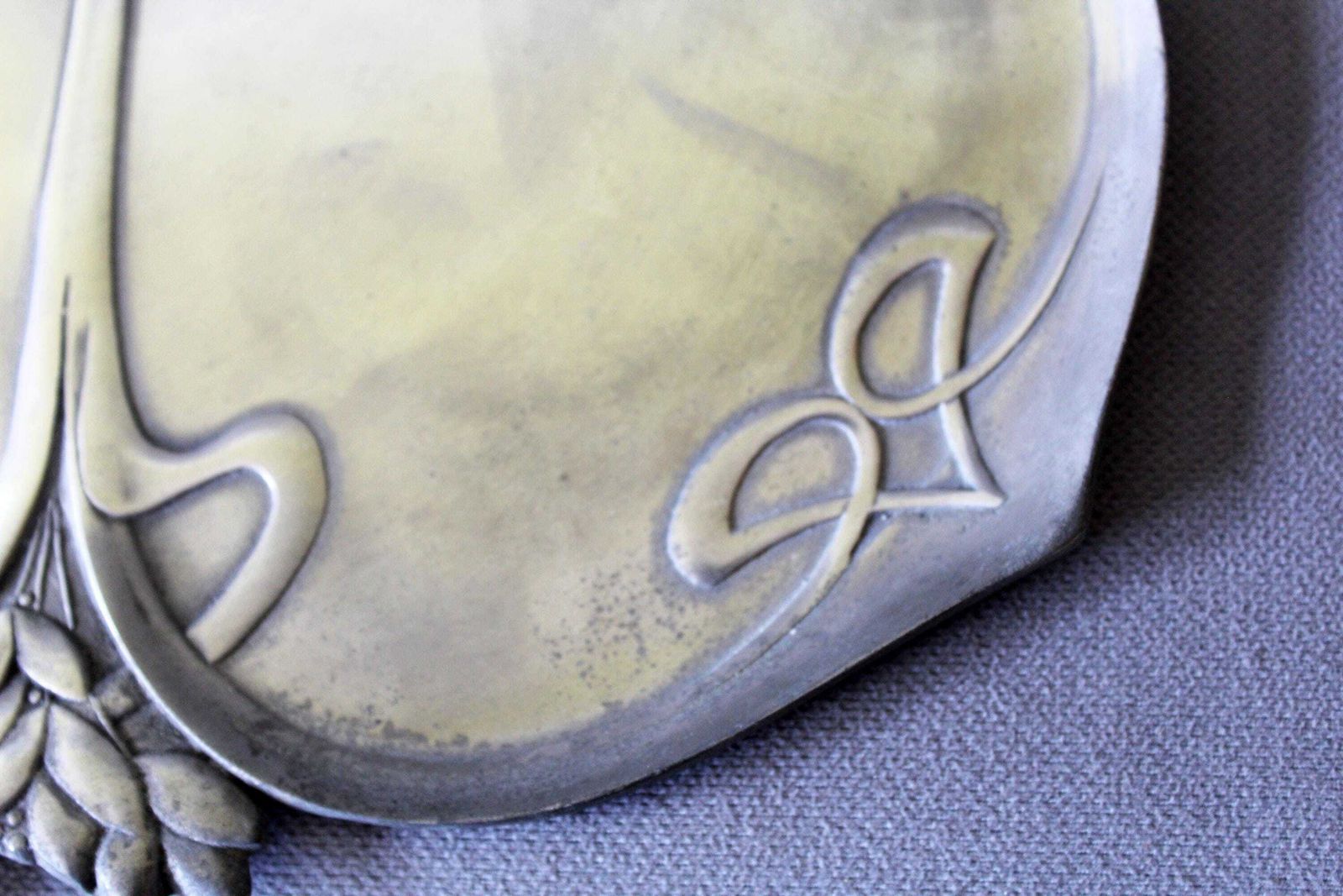 Large Vintage Pewter Centerpiece Tray, 94% Etain Pur, Four Leaf Clover Art Nouveau Design, Flat Platter, Potstainiers Hutois Belgium photo buy