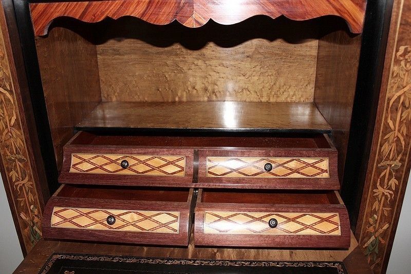 photo buy Secretary Inlaid Style Louis XVI, 19th