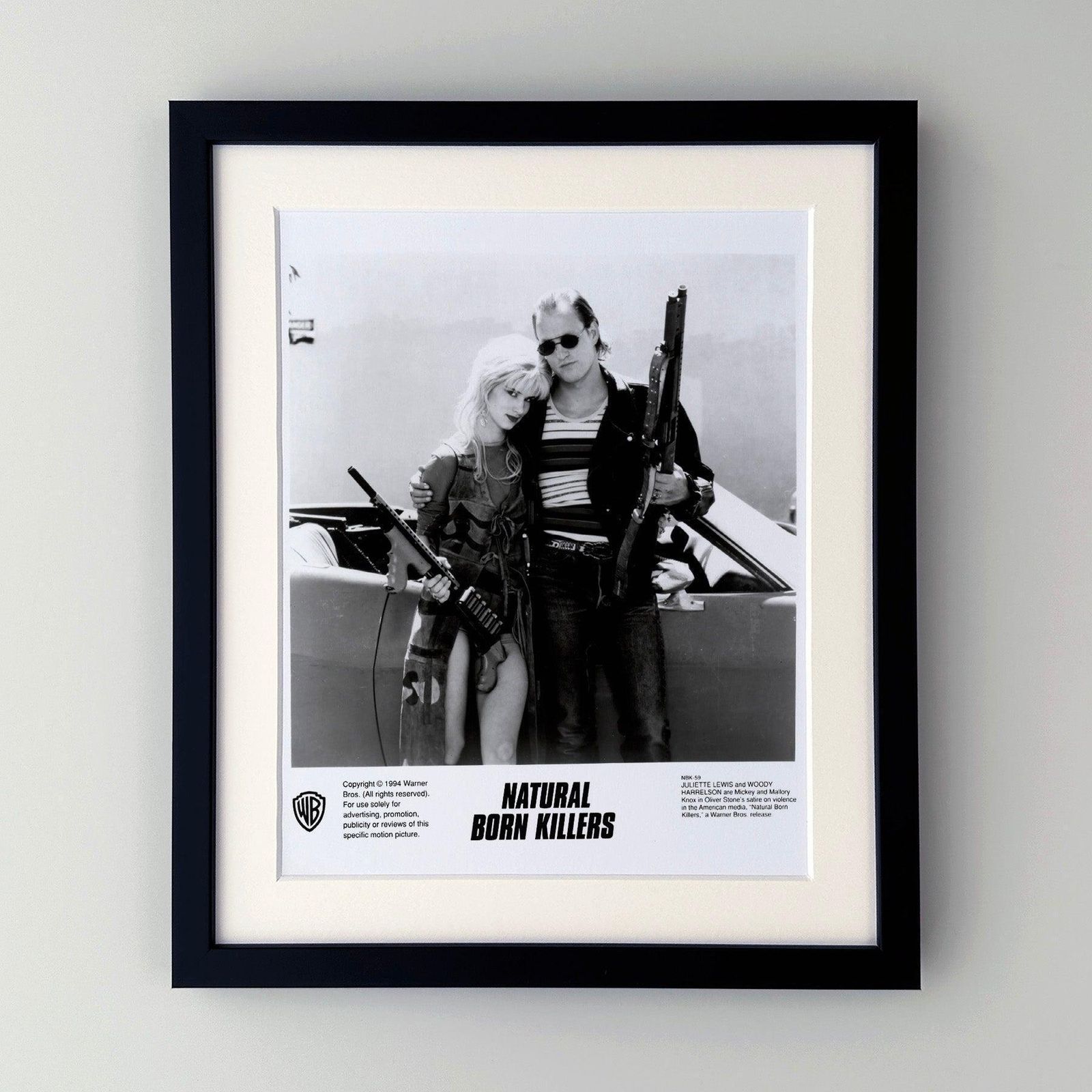 Photographie de presse du film Natural Born Killers, 1994, encadrée photo furniture