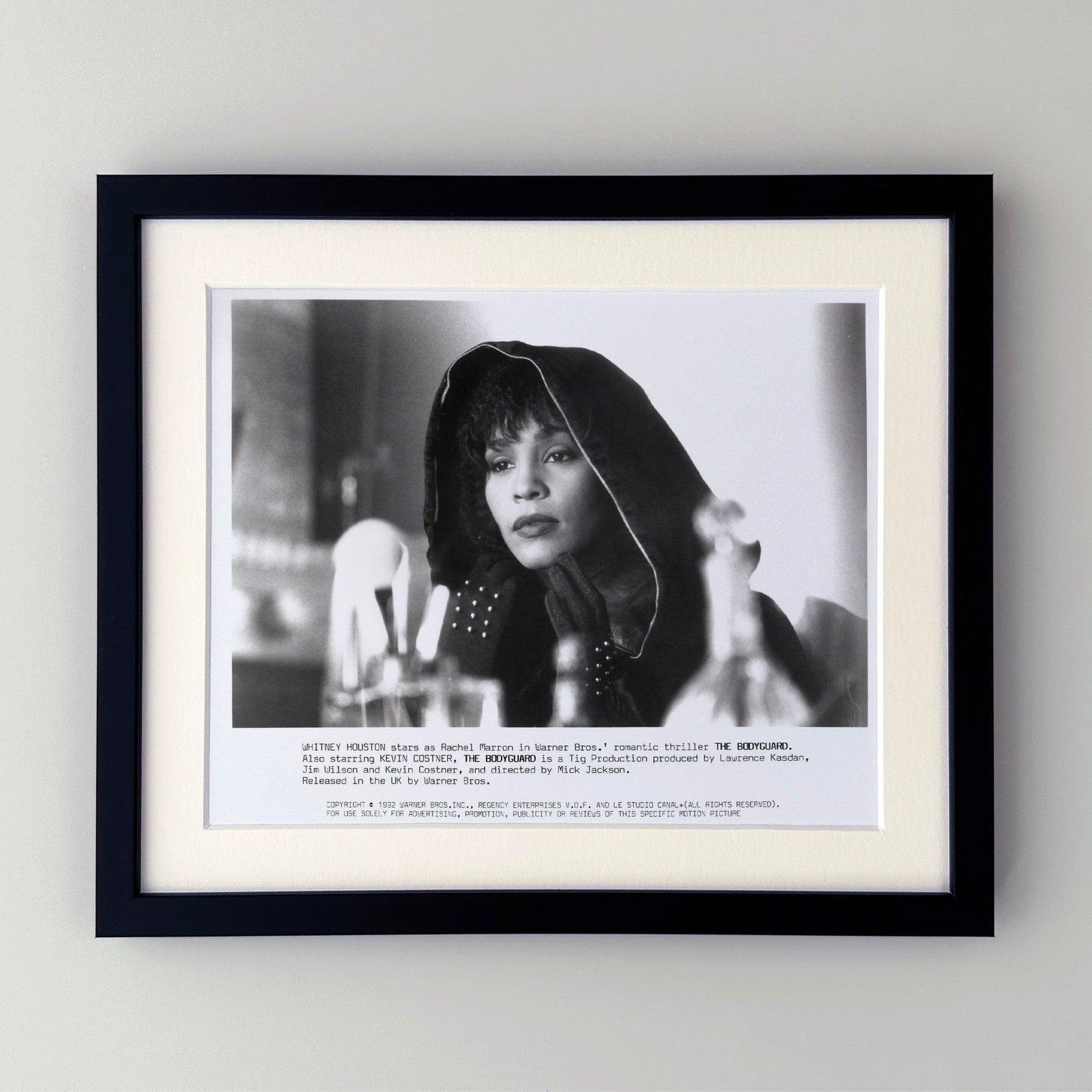 The Bodyguard 1992 Publicity Film Movie Press Still Framed photo furniture