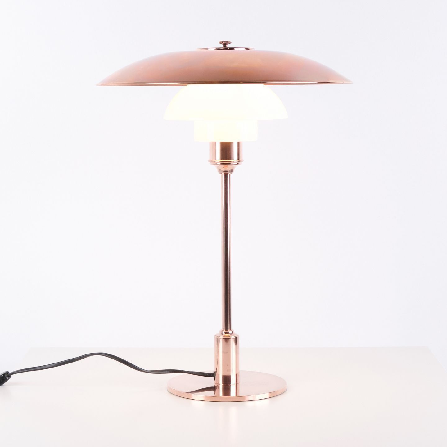 Poul Henningsen Table Lamp Model Ph 3½ 2½ Limited Edition In Copper For Louis Poulsen