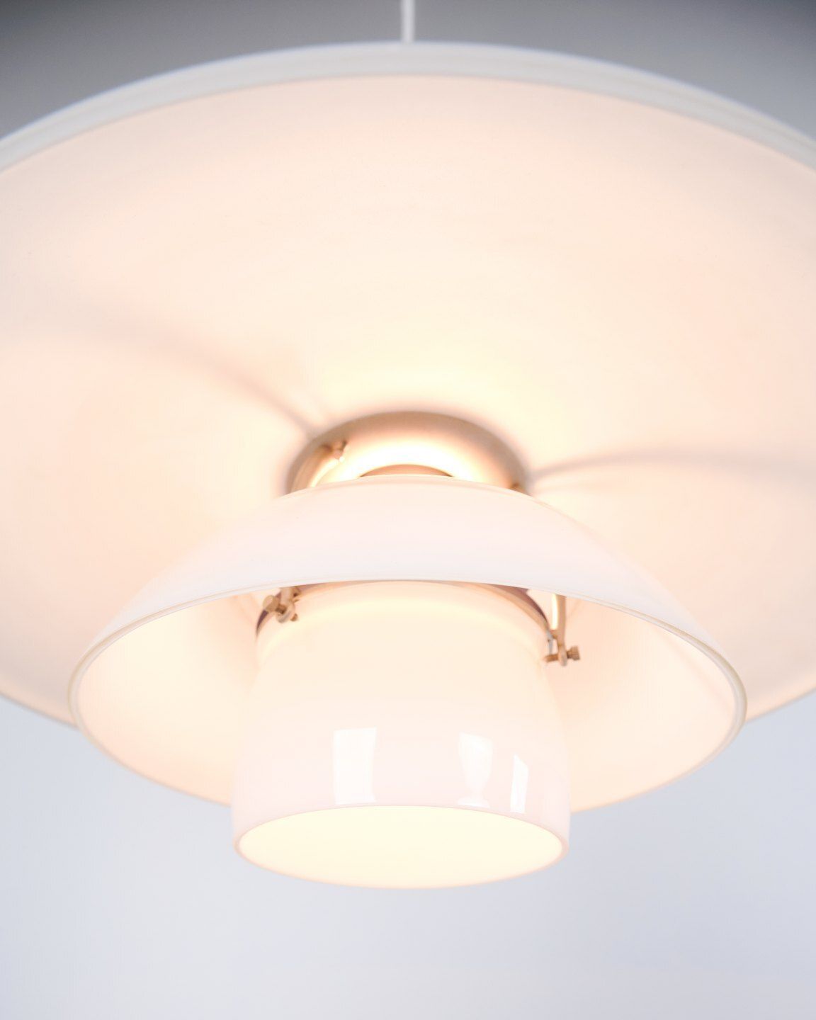 Ph 4½ 4 Pendant In White Opal Glass And Chrome, Poul Henningsen For Louis Poulsen photo vinterior