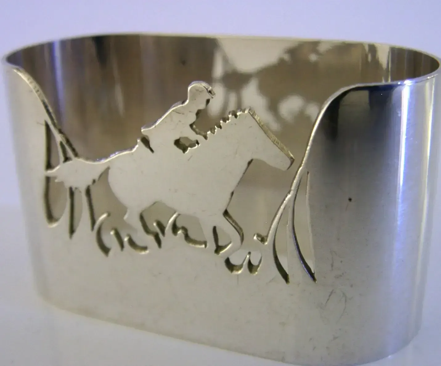 Superb Solid Sterling Silver Horse Riding Racing Napkin Ring 1985 Animal 28g photo for sale