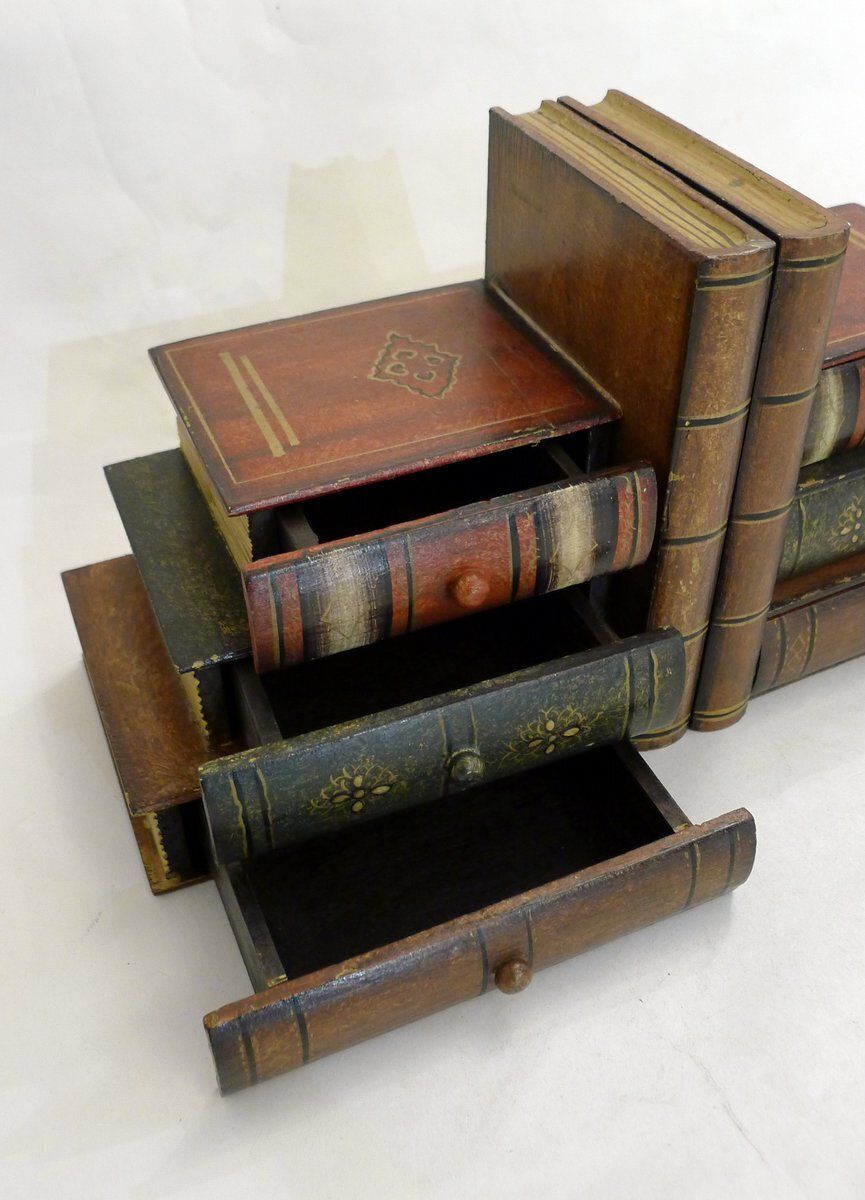 Wood Bookends With Secret Boxes In Trompe L'oeil Of Stacked Books, 1980s, Set Of 2 photo for sale
