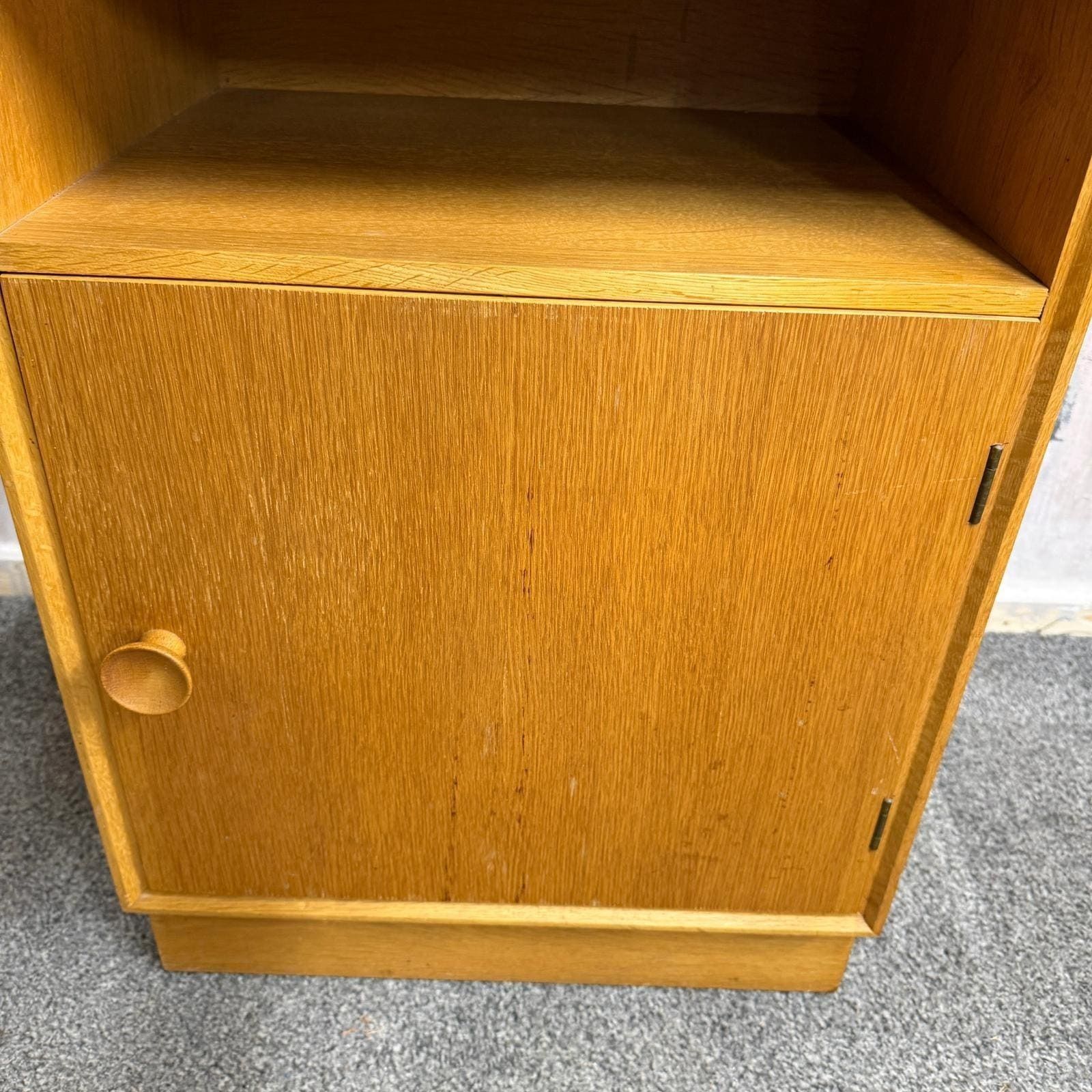 Mid Century Meredew Bedside Cabinet Shelf Cupboard photo vinterior