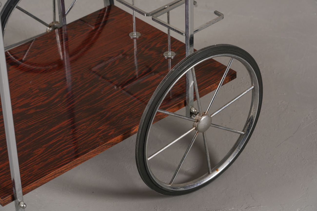 Vintage Mid Century Modern Bar Cart Or Tea Trolley , Italy 1960’s photo 510.0