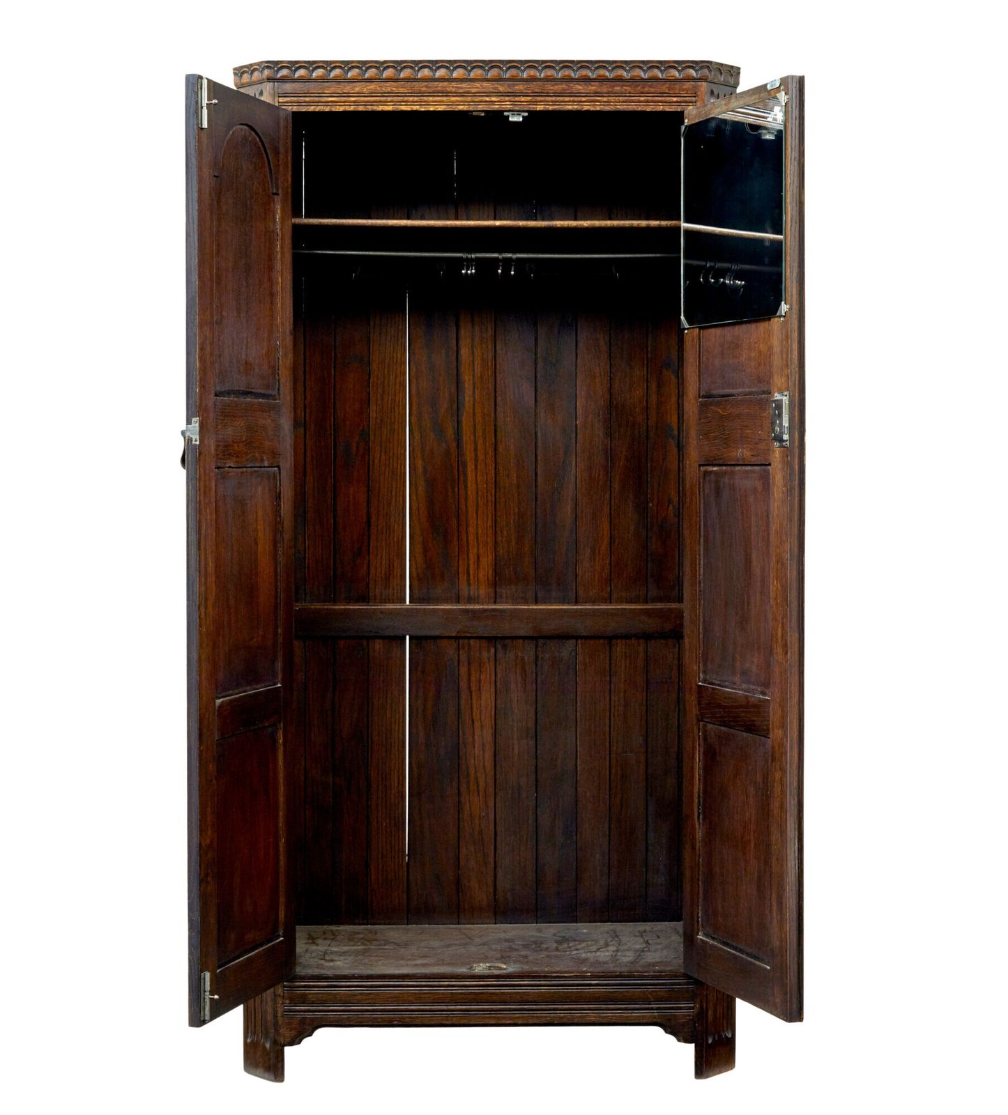 20th Century Oak Gothic Revival Wardrobe photo vinterior