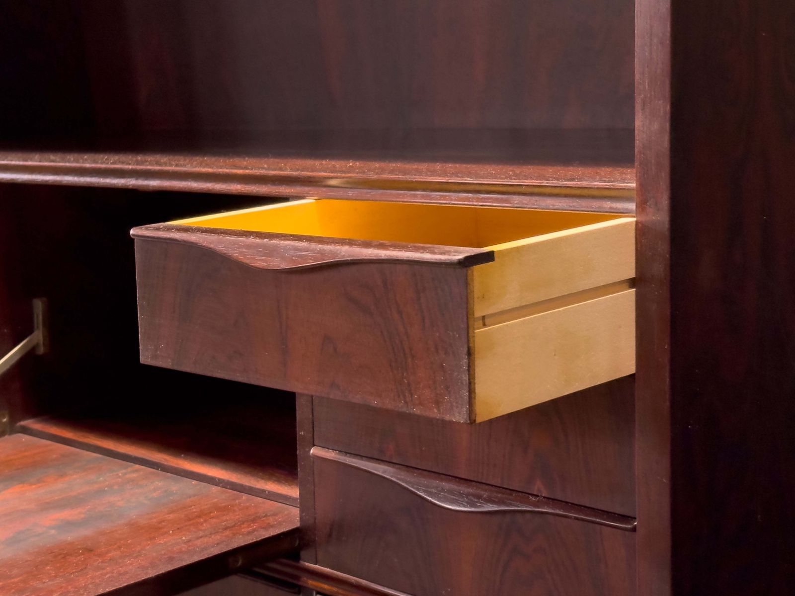 Erling Tortvits Large Rosewood Bureau photo vinterior