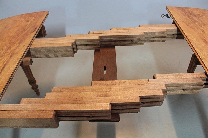 Philippe Table L. Ash 19th photo 2133.13