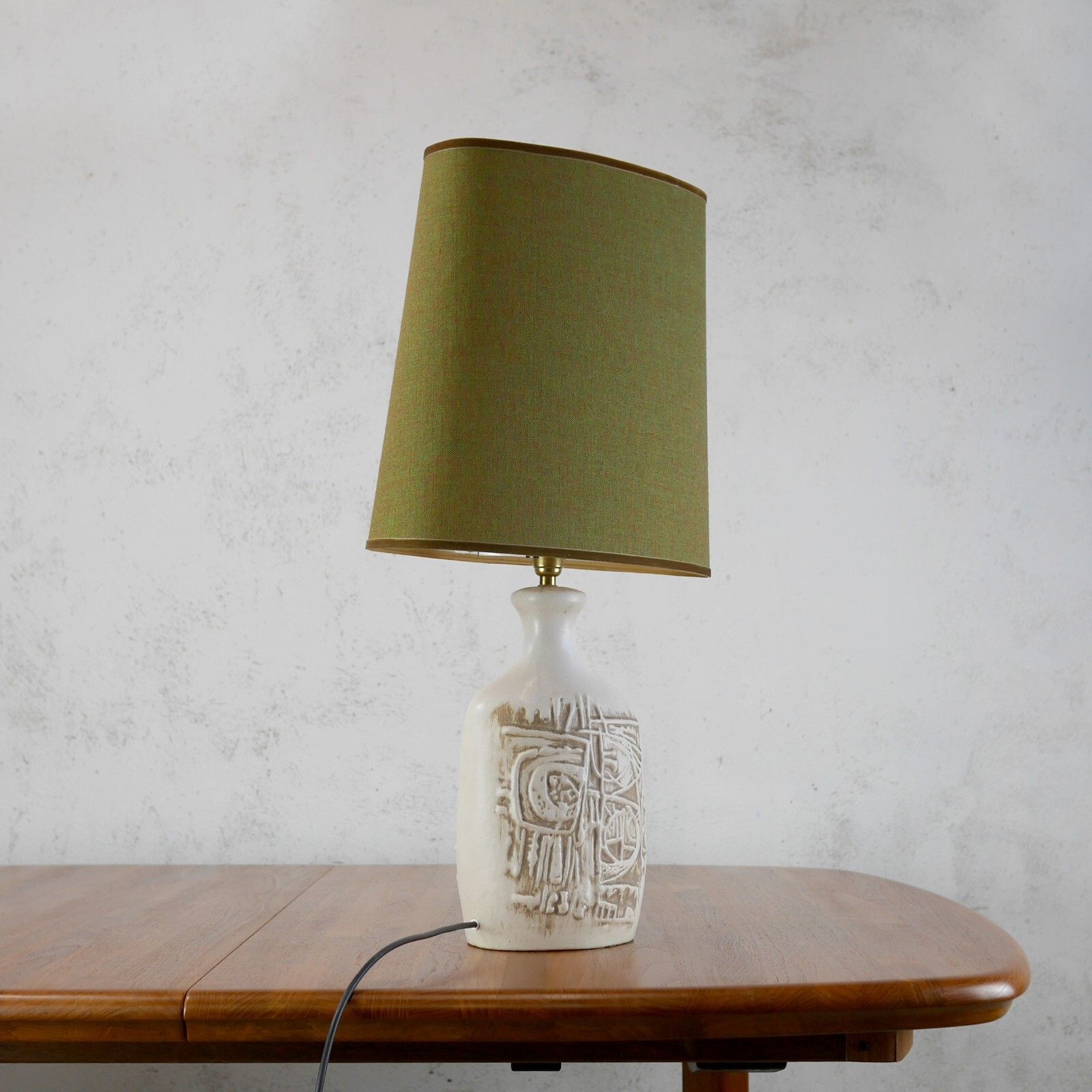 Vintage Mid Century Abstract Brutalist Studio Pottery Lamp Shade #102729 photo Lighting