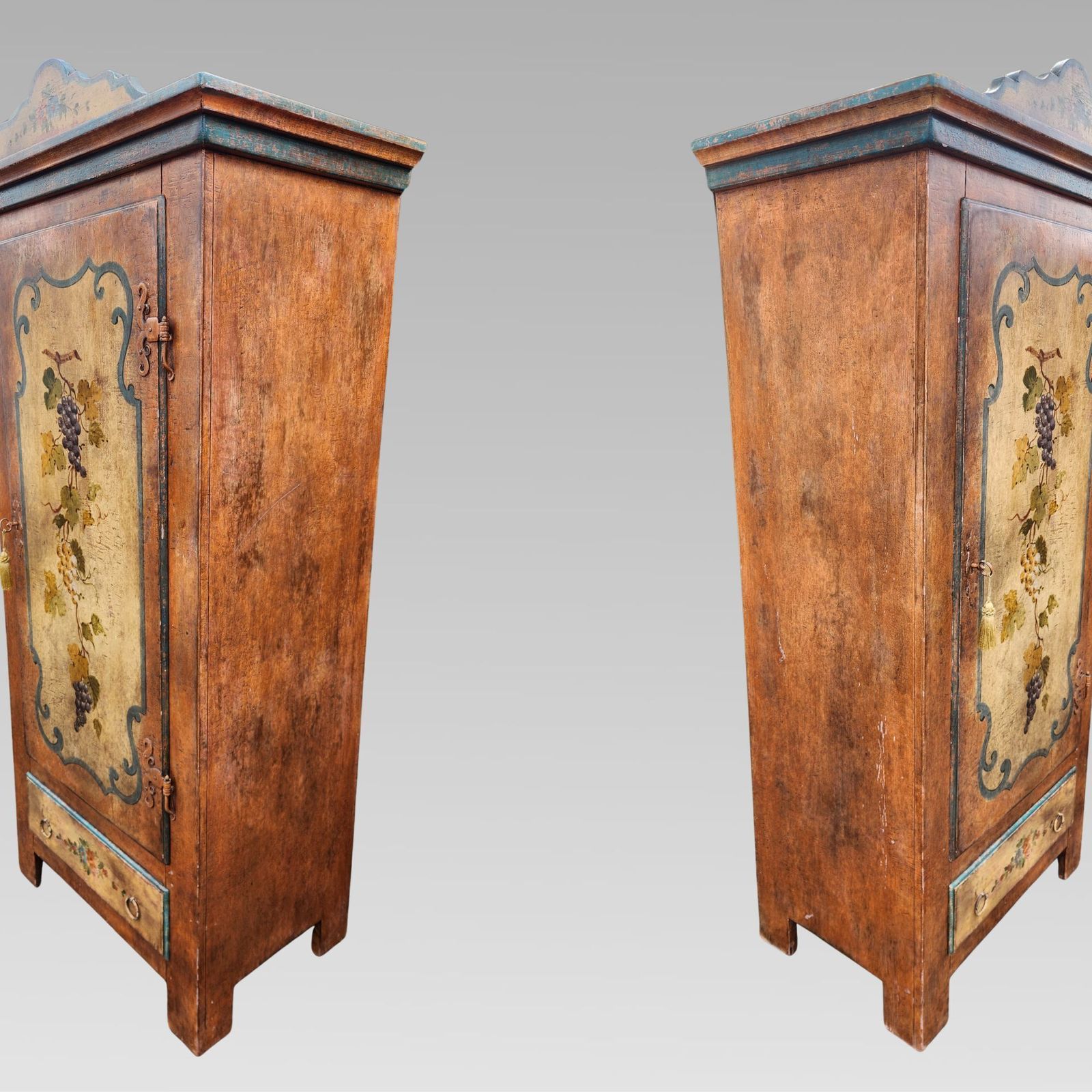 Fabulous Antique / Vintage Italian Polychrome Painted Wardrobe Or Bedroom Storage Cupboard photo for sale