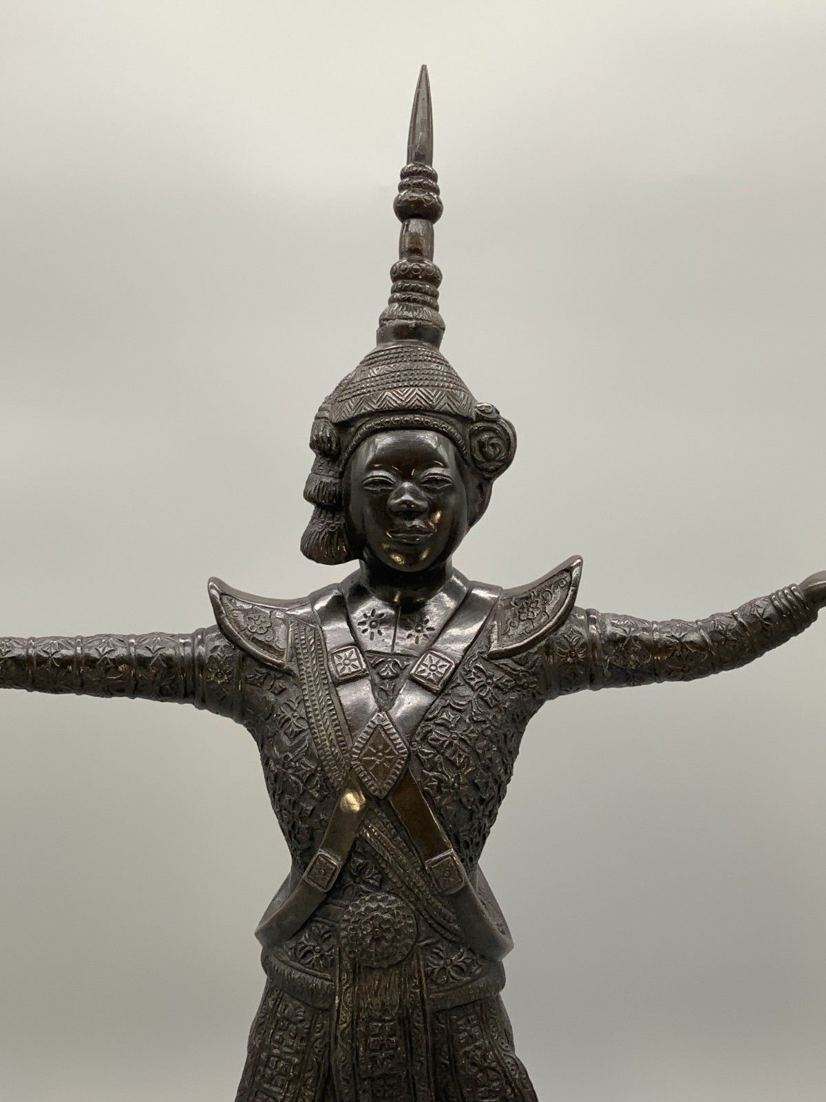 photo vinterior Large Bronze Sculpture Court Dancer Statue From The Applied Arts School Bien Hoa