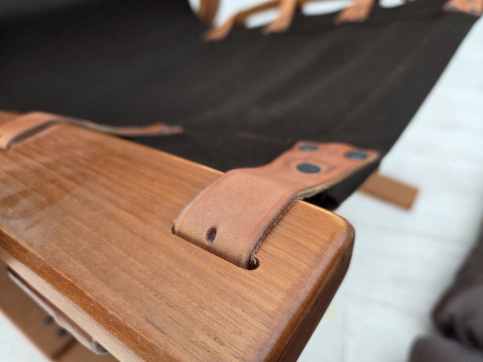 Jaren 1970, Deense Fauteuil Van Komfort, Meubeleer, Canvas, Gebogen Hout. photo buy