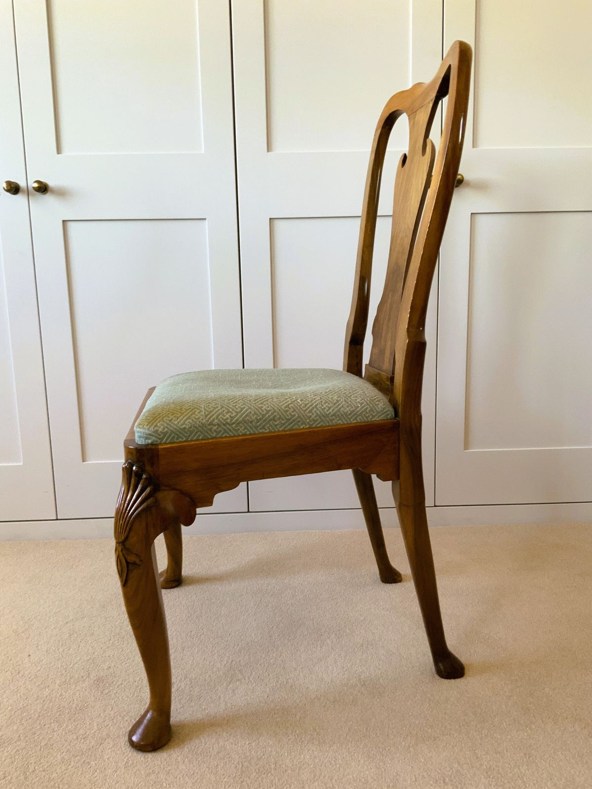Queen Anne Walnut Dining Chairs By Clifford J. Tracy photo for sale