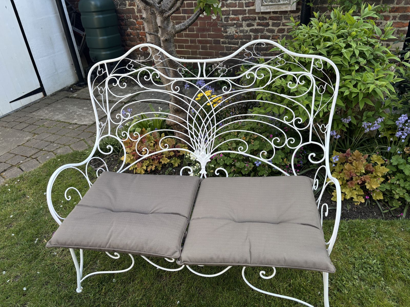Mid 18th Century 2 Seater Garden Sofa photo for sale