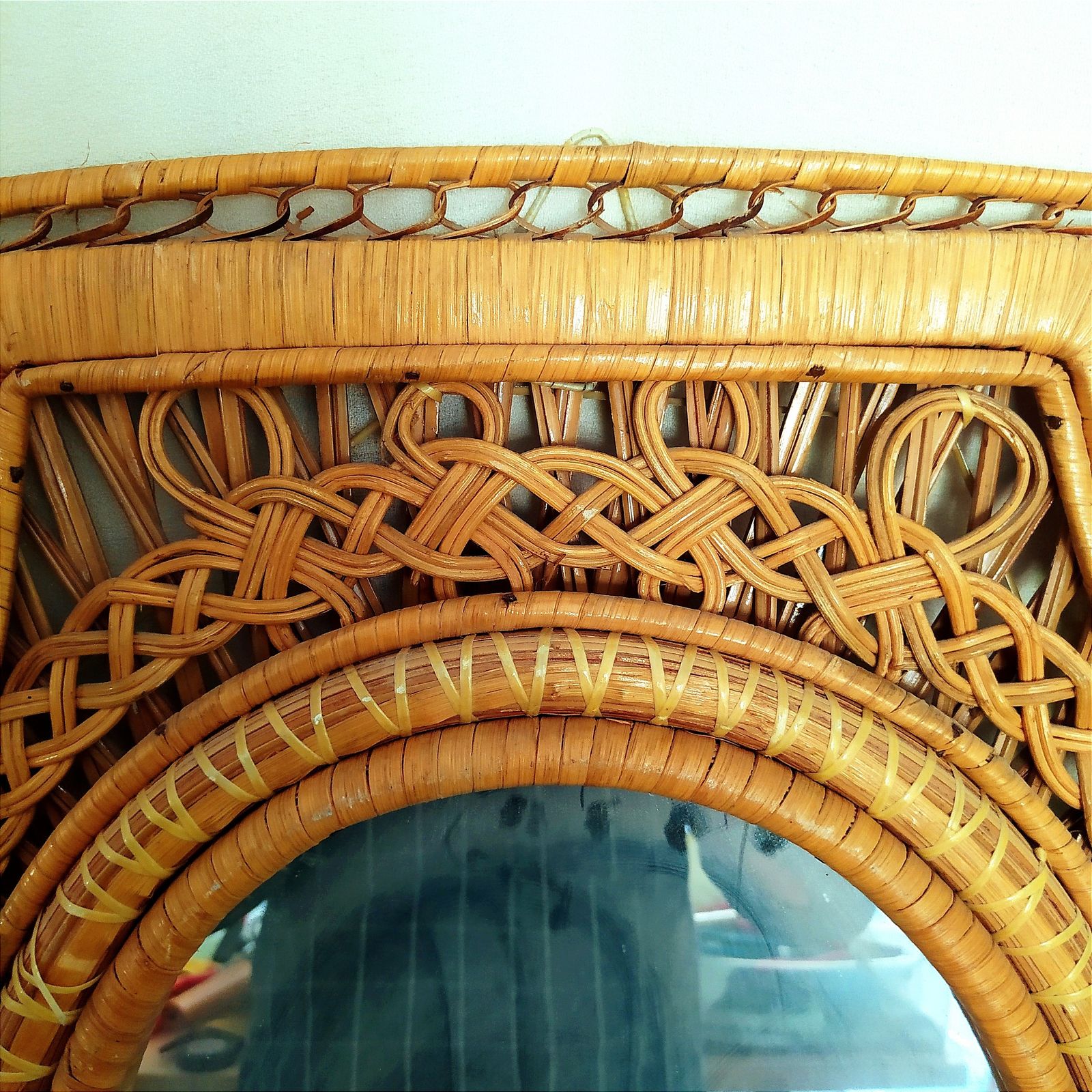 Miroir mural sculptural mid-century en rotin photo buy