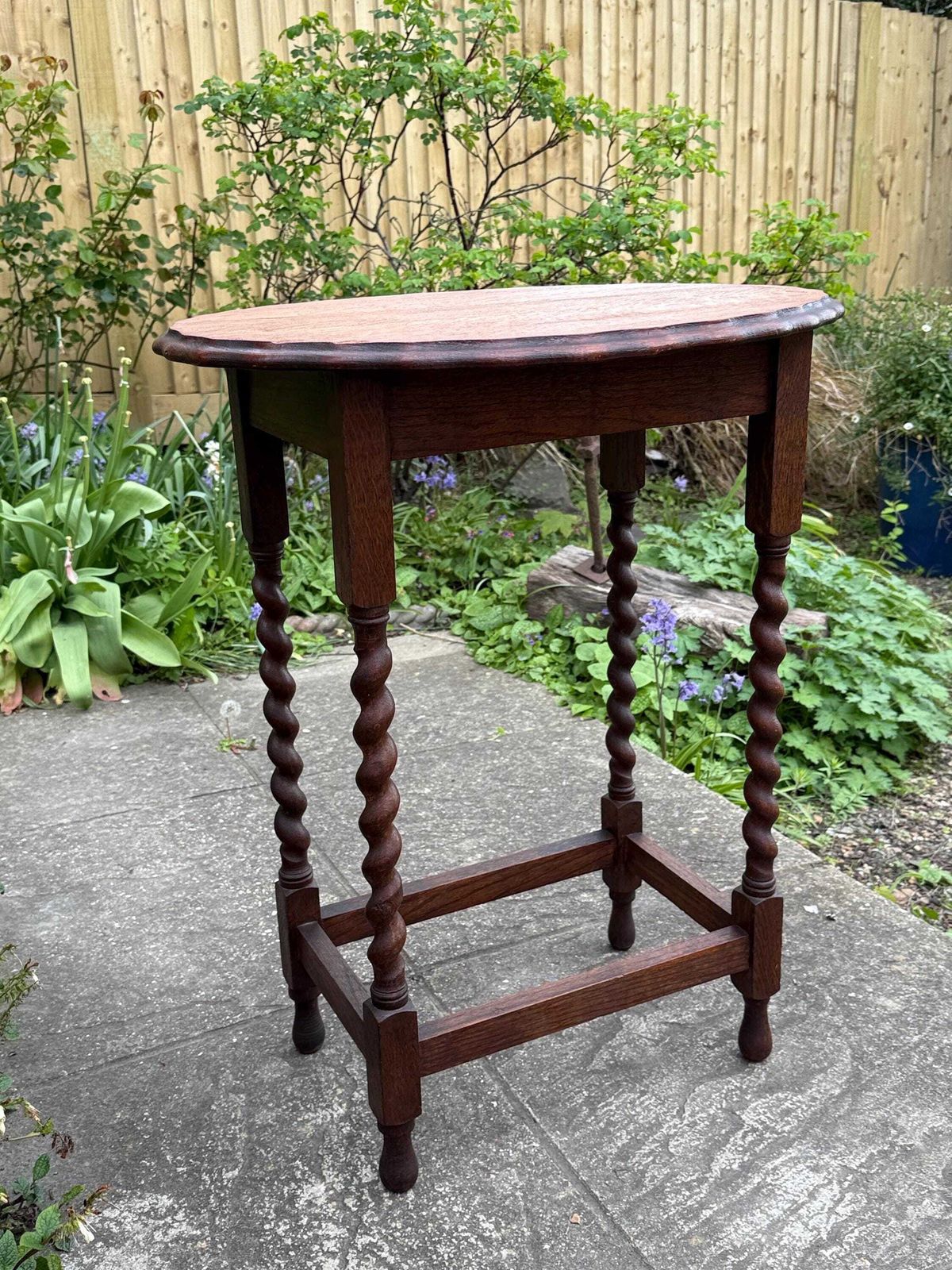 Vintage Oak Barley Twist Side Table, Bobbin Leg Occasional Table photo 245.0