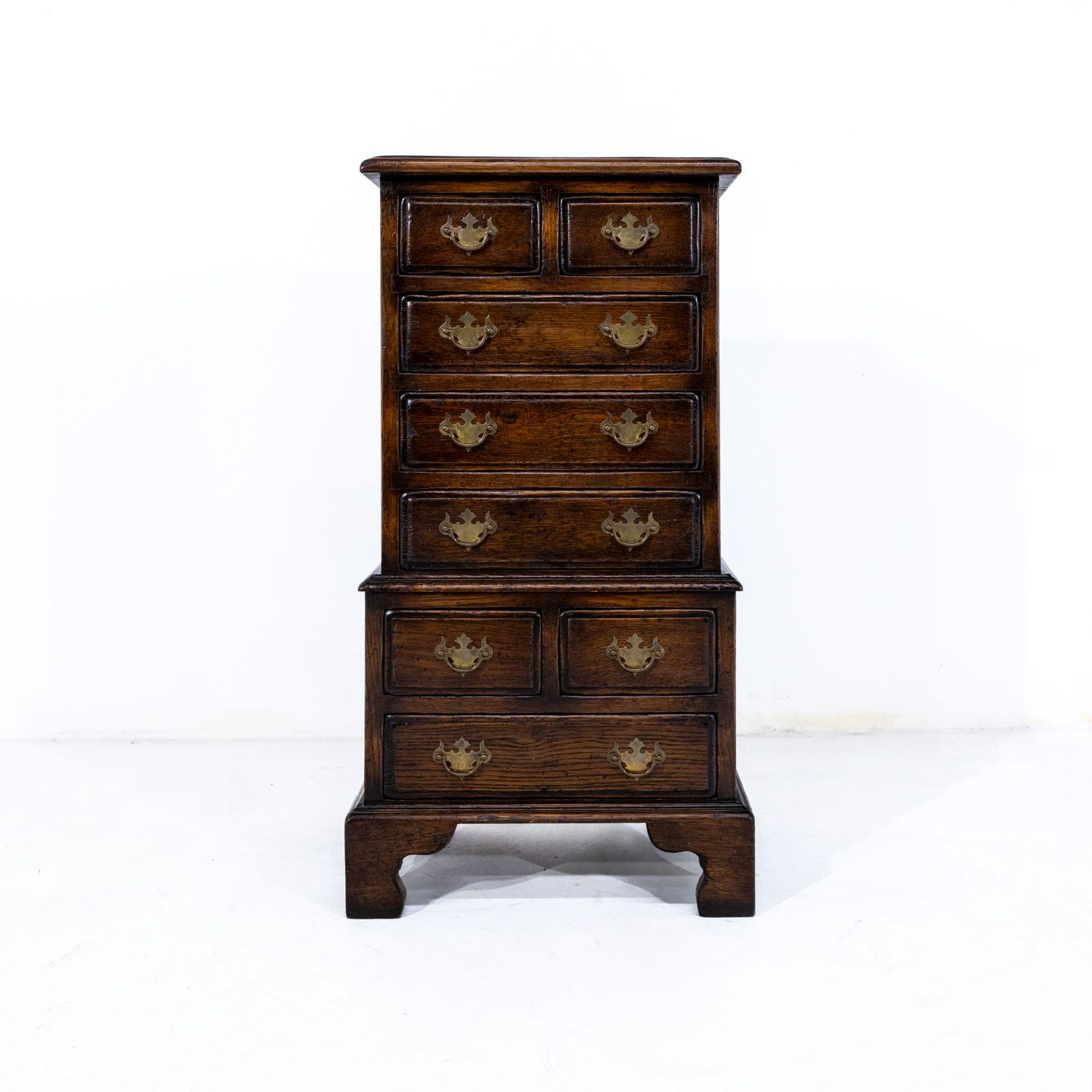 Oak Georgian Style Chest On Chest