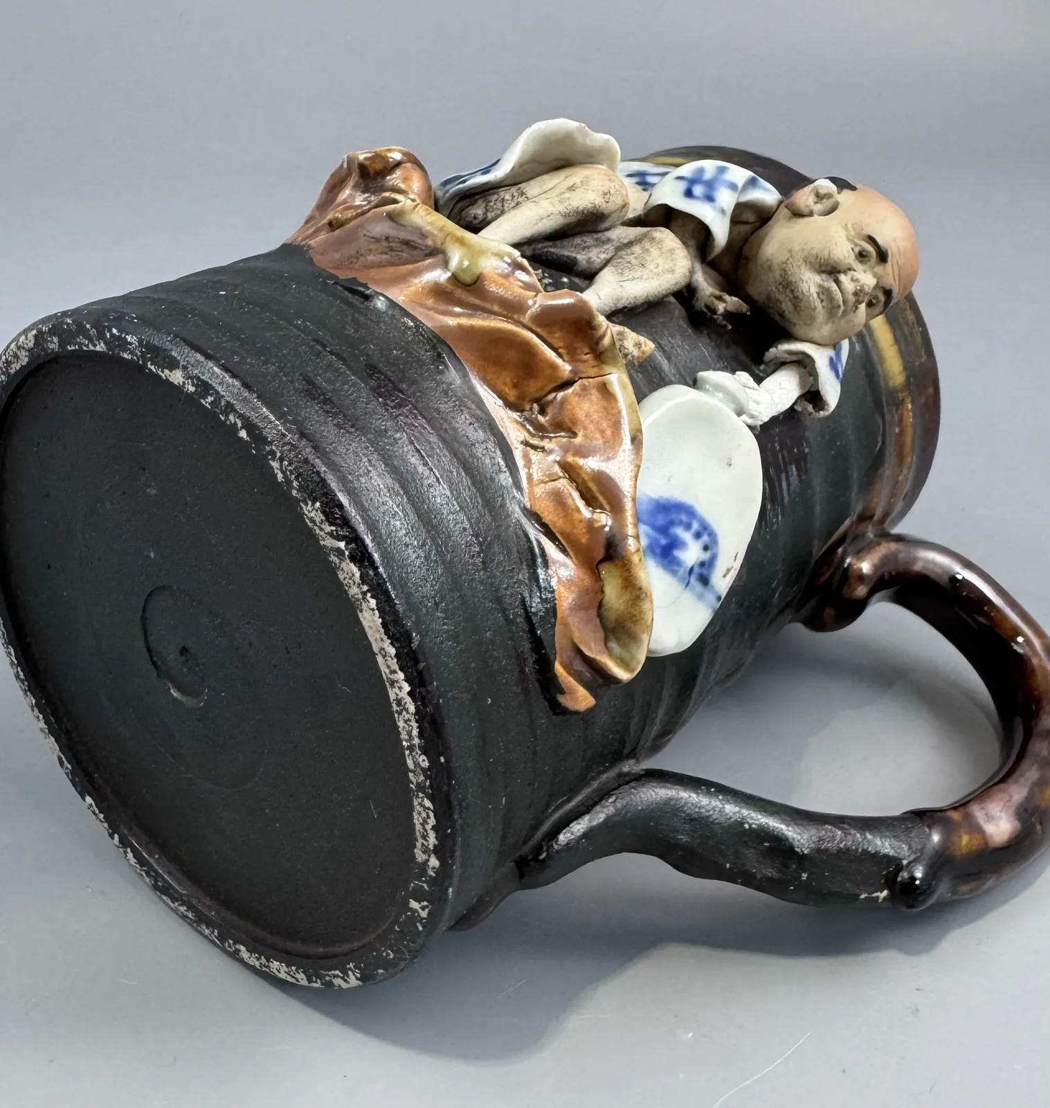 photo for sale Large Sumida Gawa Mug With Applied Sennin Figure, Signed Ryōsai — Inoue Ryōsai Workshop, Meiji / Taishō Period