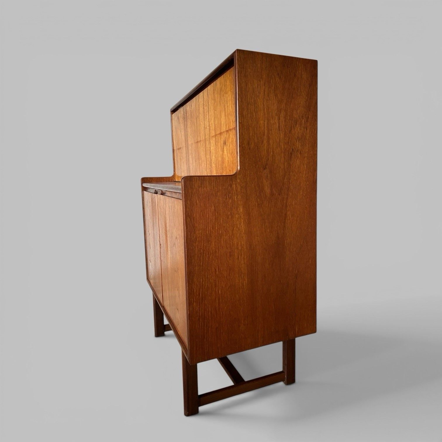 Turnidge Of London Teak Bureau Mid Century Writing Desk photo 295.0