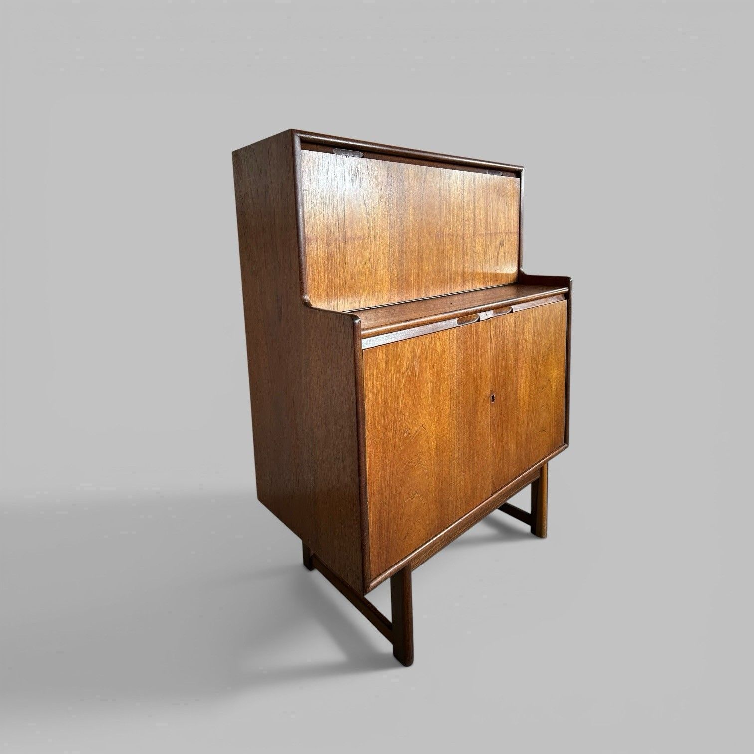 Turnidge Of London Teak Bureau Mid Century Writing Desk photo vintage