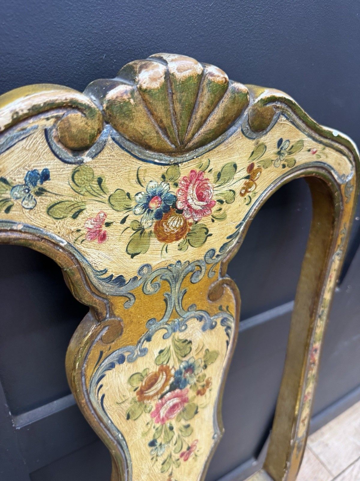 photo vinterior Antique Pair Italian Polychrome Painted Dining Chairs Accent Chairs Venetian