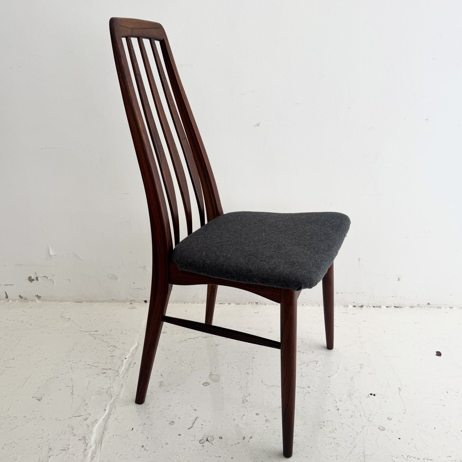 4 Amazing Retro Danish Rosewood Koefoeds Hornslet Eva Dining Chairs photo furniture
