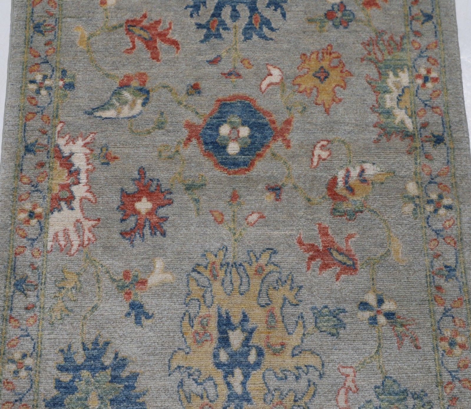 2'5"X3'11" Modern Turkish Rug, Floral Patterned Oushak Accent Rug For Bedroom photo for sale