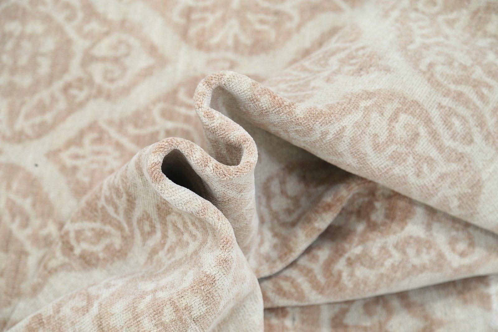 Tapis à nœuds mains 268 x 343 cm, beige, motif treillis ornemental photo vinterior