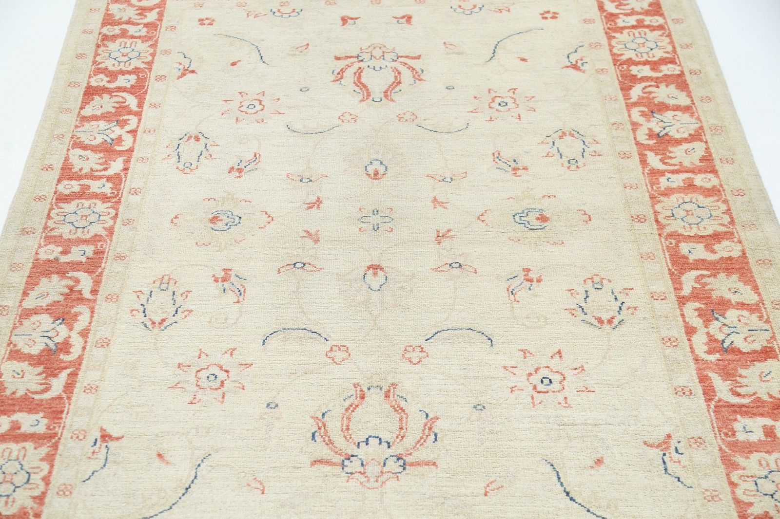 4.2x6 Ft Hand Knotted Floral Turkish Accent Rug In Beige And Red. 100% Wool photo 1221.0