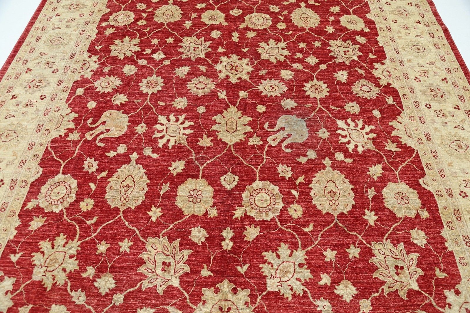 Tapis de sol turc noué à la main, motif floral, fond rouge et bordure ivoire, 2,39 x 3,13 m photo 3908.0