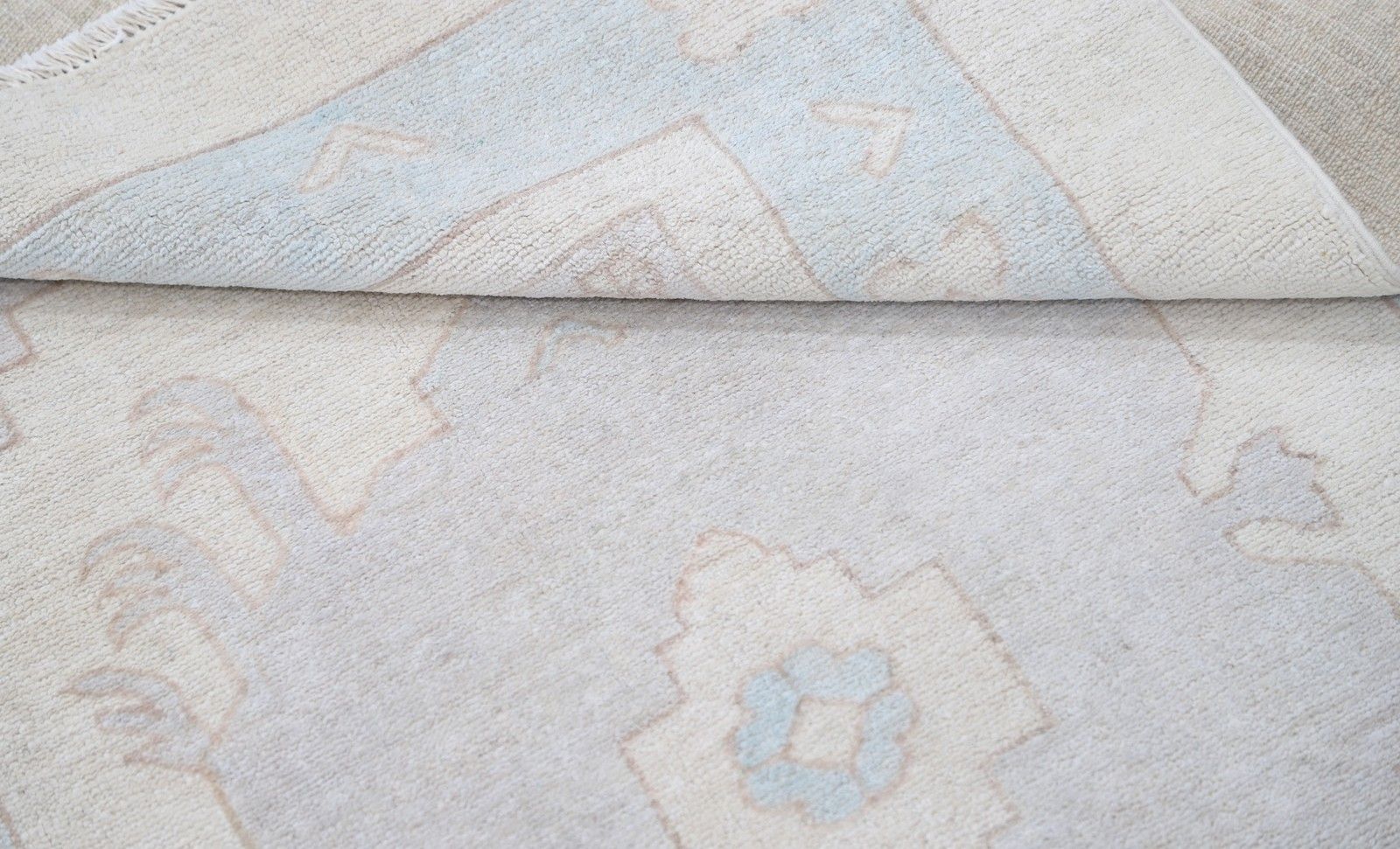 Tapis d'appoint turc noué à la main, 3 x 4,6 pi, laine aux tons sourds photo Textiles