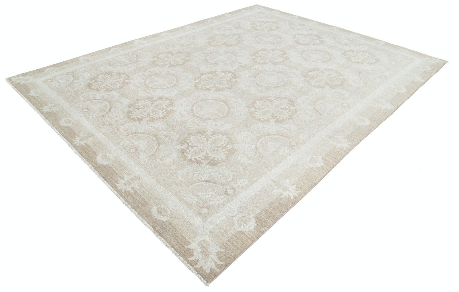 Tapis artisanal beige en laine, motif treillis, 2,75 x 3,57 m photo for sale