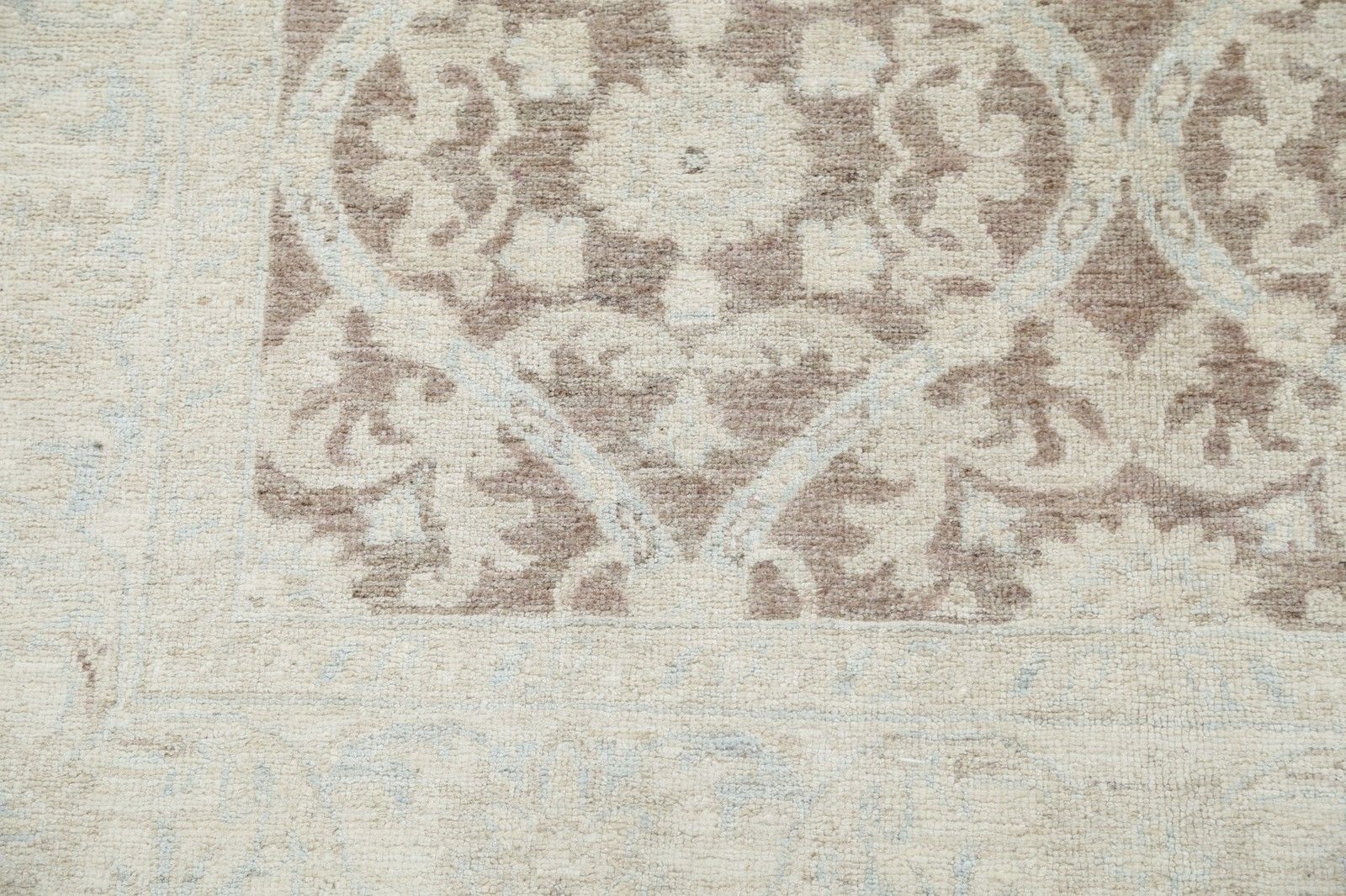 Tapis d'appoint turc traditionnel noué à la main, 4 x 5,8 pi. Tapis en laine pour chevet photo vinterior